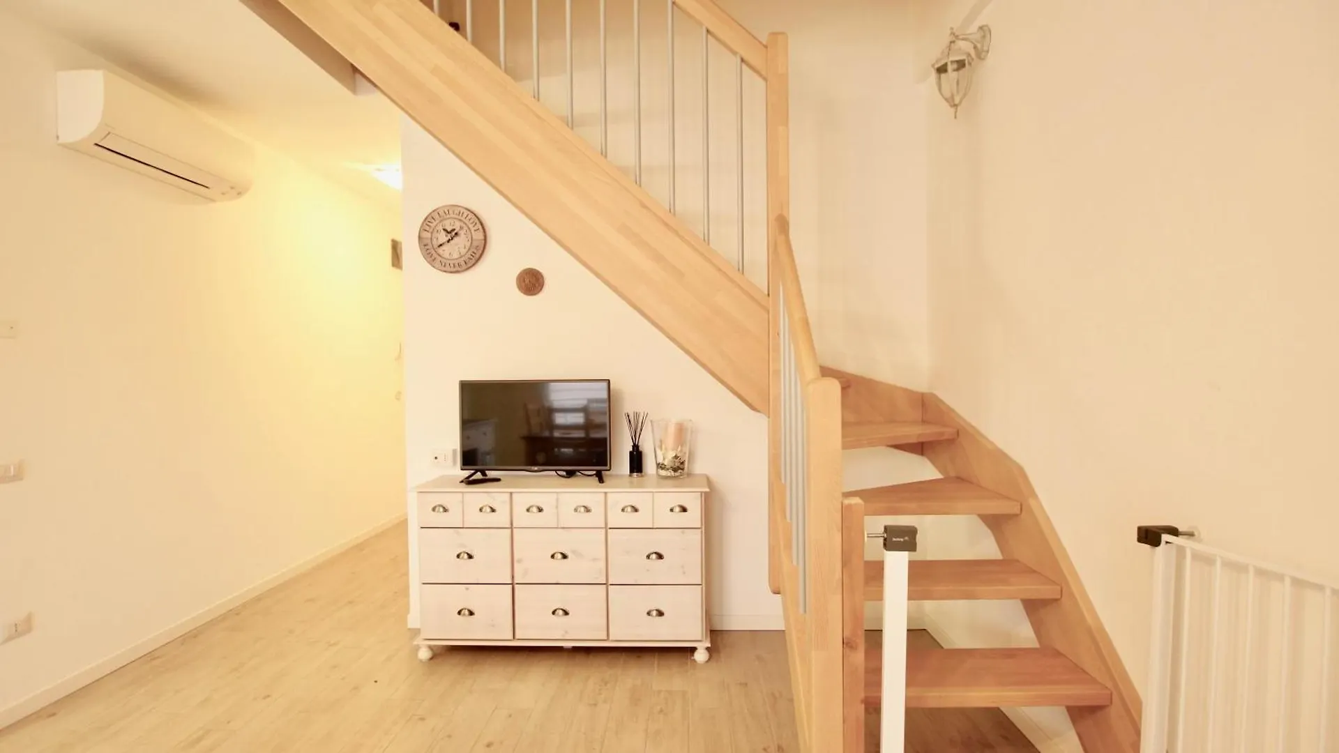 Condominio Oderzo - Home Immobiliare リド・ディ・イエゾロ アパート